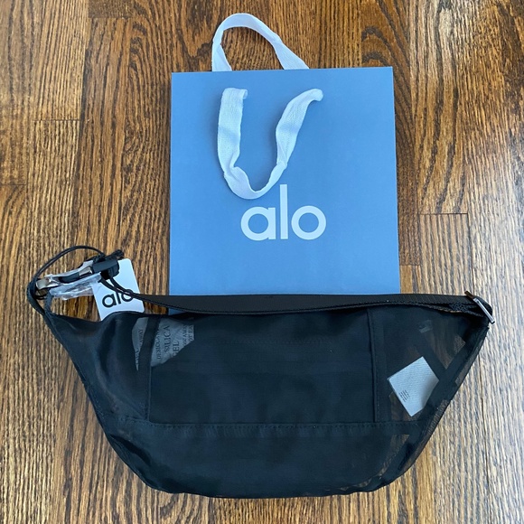 NWT ALO Sheer Fanny Pack - Black - Picture 3 of 12